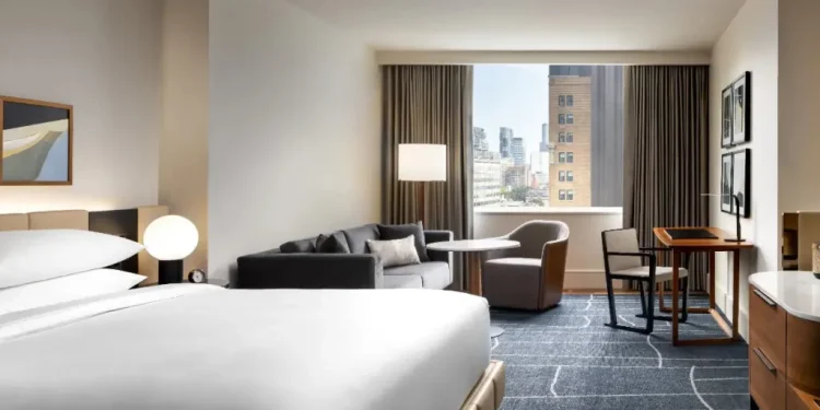 Lo que estamos viendo en las ganancias de los hoteles: recortes de Hyatt, recortes de ingresos