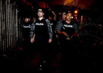 Operativo Los Pepes incluyó 26 allanamientos y 12 detenidos en cinco provincias de Ecuador