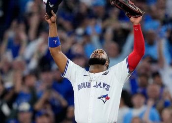 Los Azulejos derrotan a los Dodgers 11-4 en el Juego 1 de la Serie Mundial: actualizaciones en vivo y reacción