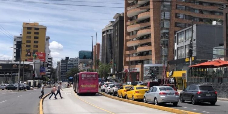 Estos son los horarios del Pico y placa en Quito este lunes 13 de octubre