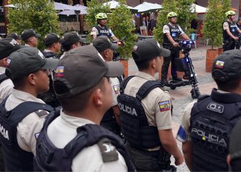 Cal remitió una comisión de la Asamblea Ley para Fortalecer A Fuerzas Armadas y Policía Nacional