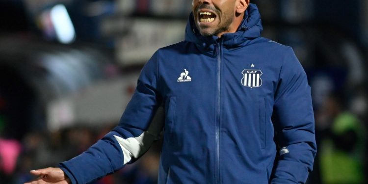 Tevez, tras la derrota ante River: «Sigo confiando» :: Olé