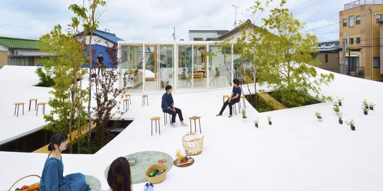 Repensar el dato plano: diseñar el espacio con inclinación e intención