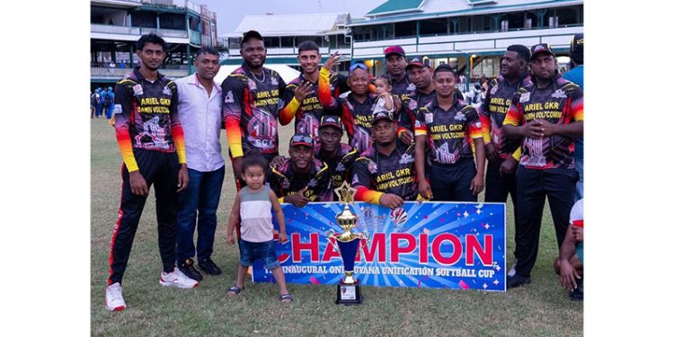 Ariel Guyana Knight Riders Cart Off Open Title en One Guyana Unificación Softbol
