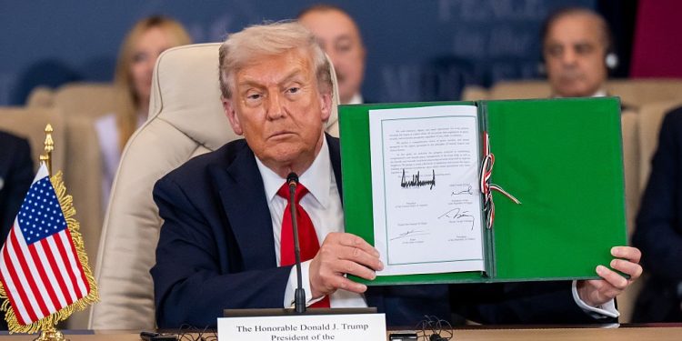 Trump no se compromete a una solución de dos Estados mientras surgen dudas