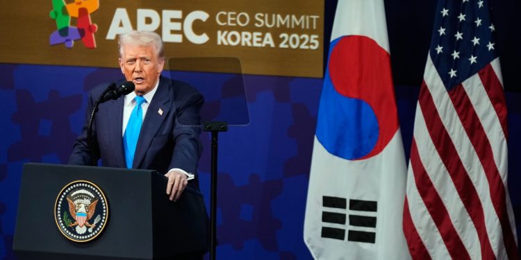 Trump dice que confía en un acuerdo antes de la reunión con Xi: NPR