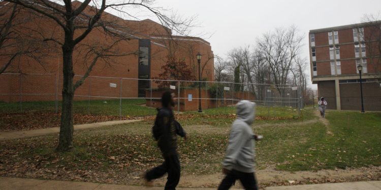 Tiroteo deja 1 muerto y 6 heridos en el festival de bienvenida de una universidad históricamente negra en Pensilvania: NPR