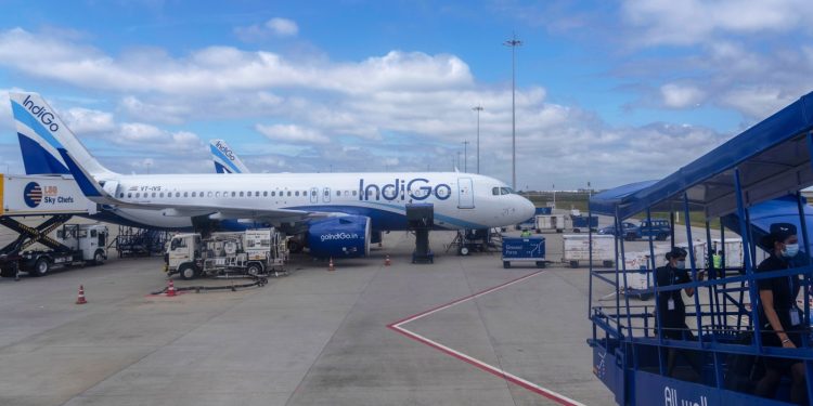 India y China reanudarán vuelos directos después de una suspensión de 5 años: NPR