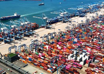 La guerra comercial profundiza el duelo entre Estados Unidos y China por los planes de tarifas portuarias