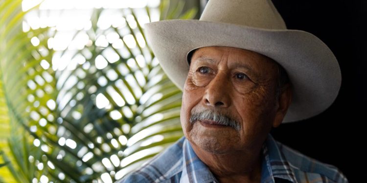 ¿Traer de vuelta a los braceros? 'Esas personas serán tratadas como esclavos'