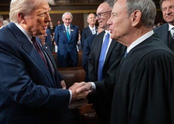 Los aranceles y la ciudadanía de derecho de nacimiento evaluarán si el poder de Trump tiene límites