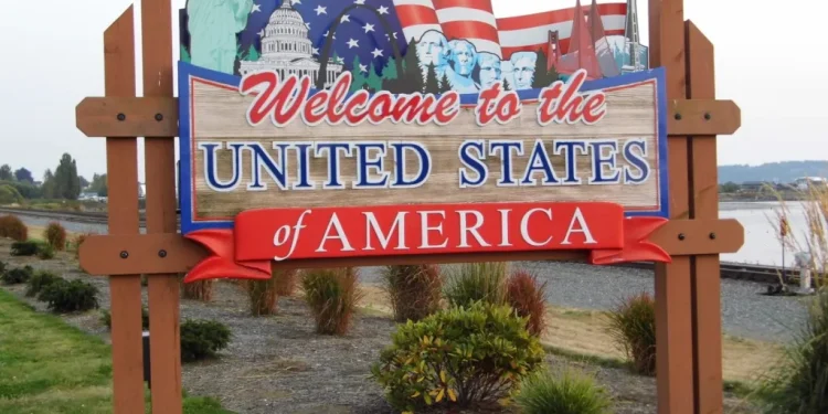 Estados Unidos ve otra fuerte caída en las visitas a Canadá