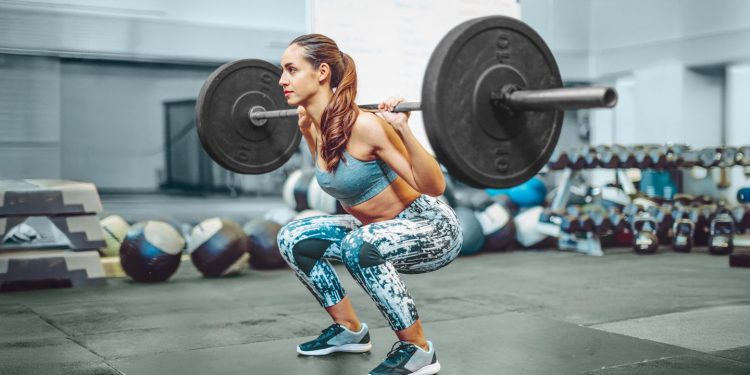 Consejos de entrenamiento con pesas para un déficit de calorías