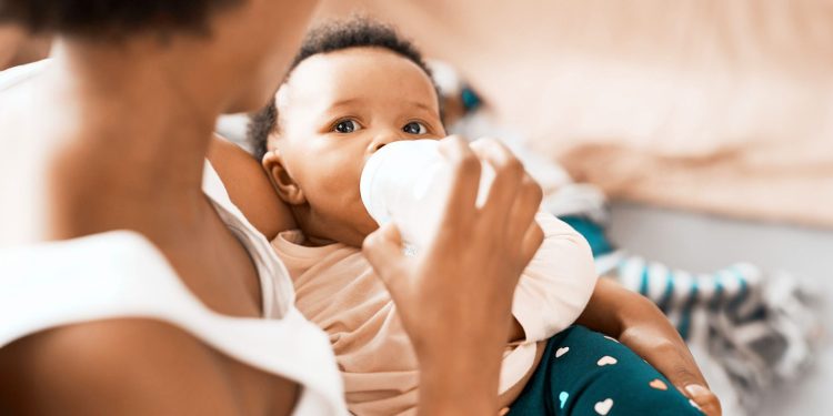 Esto es lo que le sucede a su cuerpo cuando deja de amamantar