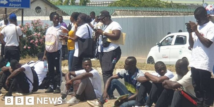 Al menos seis personas mueren aplastadas en un acto de reclutamiento militar en Ghana