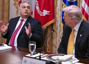 El líder húngaro Orban dice que obtuvo un 'escudo financiero' de Trump | Noticias de Donald Trump