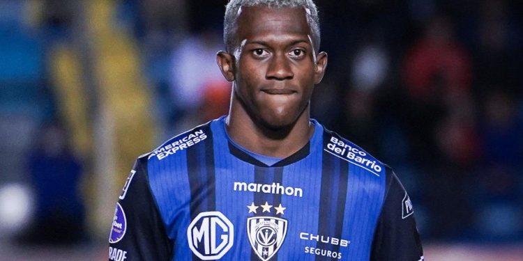 Independiente del Valle, cada vez más cerca del título tras remontar en Loja