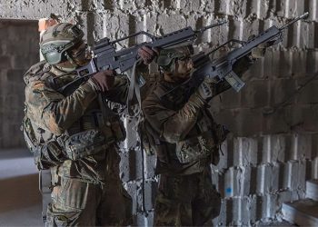 Francotiradores en el metro: el ejército alemán realiza ejercicios de guerra urbana en Berlín