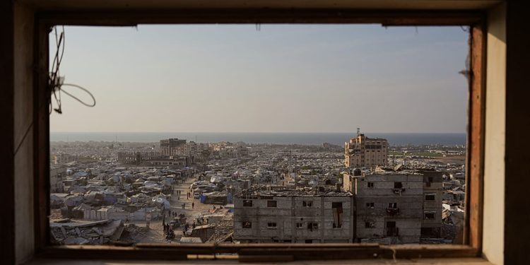 Israel y Hamás intercambian restos mientras el número de muertos en Gaza sigue aumentando