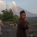 Video. El monte Semeru de Indonesia entra en erupción, provocando flujos de ceniza caliente y evacuaciones
