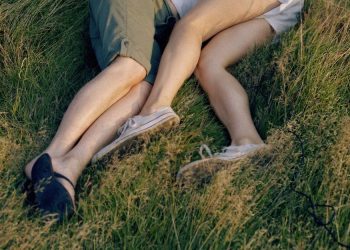 Canción de amor ambientada en una melodía de reunión