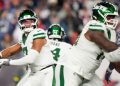 Glenn de los Jets 'evaluando todo', incluido el posible cambio de QB