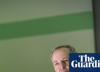 Larry Summers, 'profundamente avergonzado', se aleja de la vida pública por los vínculos con Epstein | Jeffrey Epstein
