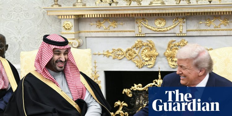 Trump ignora el asesinato de Khashoggi durante la visita del príncipe saudí a la Casa Blanca | Donald Trump