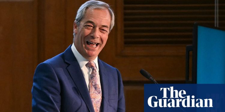 Los ministros piden a Nigel Farage que aborde las acusaciones de racismo adolescente «repulsivas» | Nigel Farage