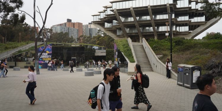 Un espectáculo de terror matemático en UC San Diego