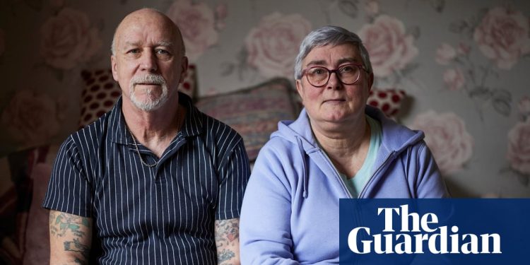 «Es como el escándalo de Correos»: las víctimas de la crisis de los subsidios para cuidadores hablan | noticias del reino unido