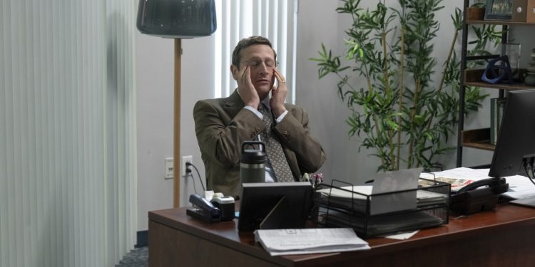 La extraña humanidad de la 'Chair Company' de Tim Robinson