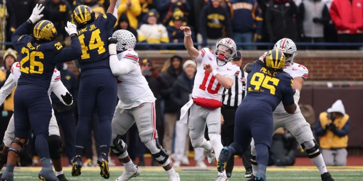 Actualizaciones en vivo de la semana 14 de fútbol universitario: mejores jugadas y partidos