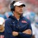 Lane Kiffin contratado como entrenador de LSU, no terminará la temporada con Ole Miss
