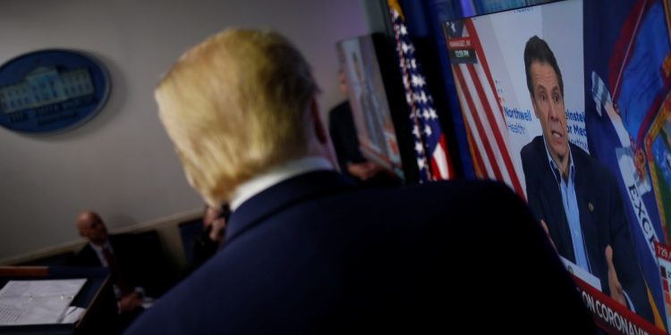 ¿El apoyo a Trump logrará un aumento de último minuto para Cuomo, o podría perjudicarlo? | Noticias explicativas