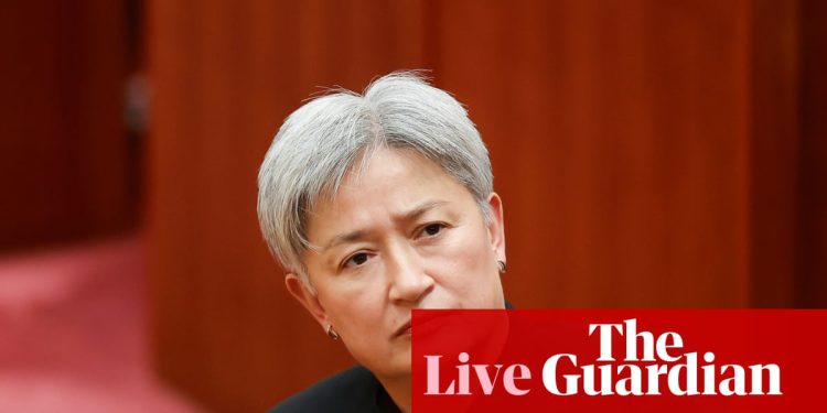 Noticias de Australia en vivo: Wong dice que el Partido Liberal está «invadido por los márgenes»; 13 heridos después de que un coche de carreras atropellara a una multitud en Nueva Gales del Sur | noticias de australia