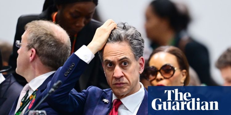 'Rendirse sería una traición': Miliband dice que el objetivo de 1,5°C sigue vivo antes de la Cop30 | Ambiente