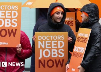 Huelga de médicos causa dolor y miseria a los pacientes