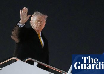 Trump evalúa dar a los estadounidenses 2.000 dólares de los ingresos arancelarios en un intento por obtener apoyo | Aranceles de Trump