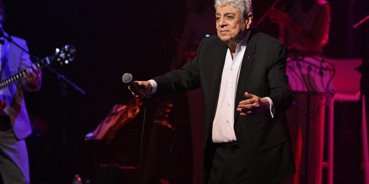 Fumigènes à la Philharmonie, boules puantes au Dôme de Paris… Quand l'activisme pro-Gaza s'invite au spectacle