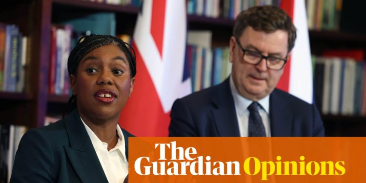 Los conservadores y los reformistas lanzan números imaginarios mientras luchan por llamar la atención | John Crace