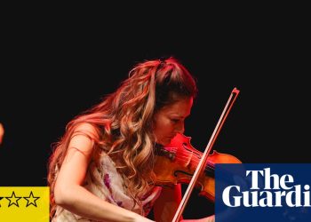 Reseña de Nicola Benedetti y sus amigos: deliciosos bocadillos musicales del tamaño de un bocado de una violinista que aún es la mejor en su juego | Música clásica