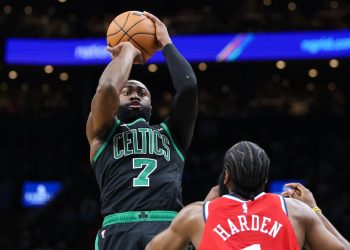 Los Celtics sobreviven a 'la barba'