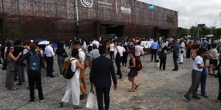 La ausencia de empresas de viajes