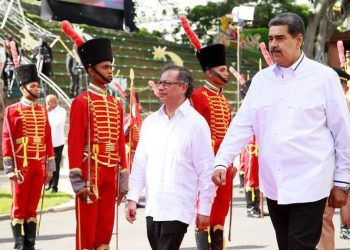 'bien harían Maduro y Corina en permitir esta solución pacífica'