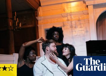 Revisión de El sueño de una noche de verano: una toma de pesadilla saca a la superficie las brutales corrientes subyacentes | El sueño de una noche de verano