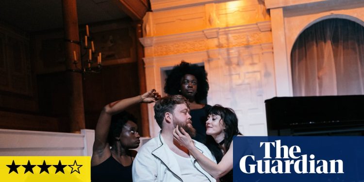 Revisión de El sueño de una noche de verano: una toma de pesadilla saca a la superficie las brutales corrientes subyacentes | El sueño de una noche de verano