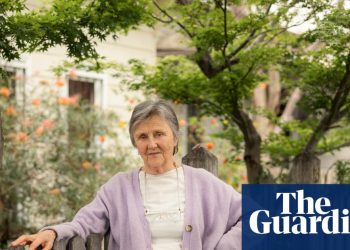 'Nunca me sorprende leer sobre una mujer que asesina a un hombre': Helen Garner en sus diarios ganadores del premio Baillie Gifford | Libros