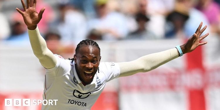 Ashes 2025: Jofra Archer, Brydon Carse y Mark Wood protagonizan mientras Inglaterra presenta el intimidante ataque de Ashes