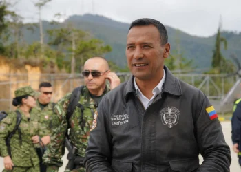 Ministro de Defensa se pronunció sobre versiones de presuntos vínculos entre DNI y Ejército con las disidencias de alias Calarcá: 'Cero impunidad'